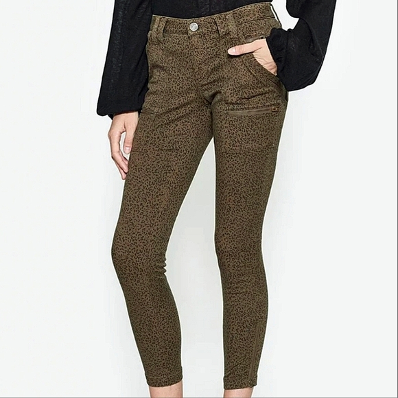 Joie Animal Print Jeans 26 - Picture 3 of 10